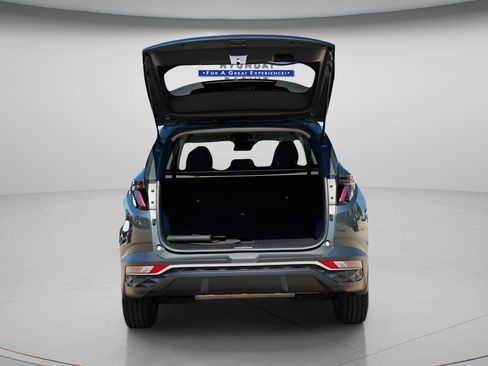 Certified 2022 Hyundai Tucson SEL FWD image 10