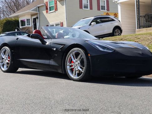 Used 2019 Chevrolet Corvette Stingray Convertible w/ 2LT Preferred Equipment Group image 12