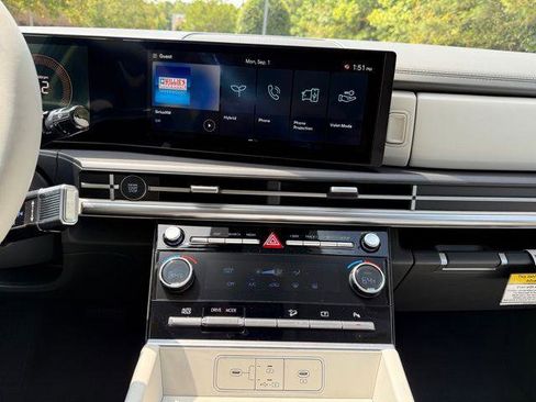 New 2026 Hyundai Santa Fe SE image 19