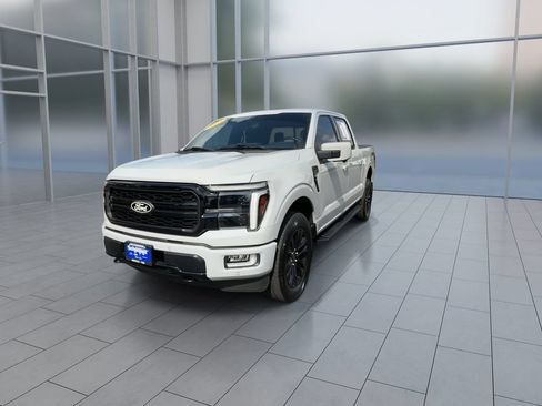Used 2024 Ford F150 Lariat w/ FX4 Off-Road Package AWD/4WD image 4