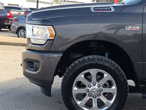 Used 2019 RAM 2500 Big Horn image 5