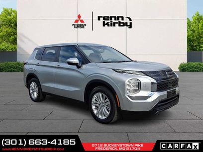 Used 2024 Mitsubishi Outlander ES