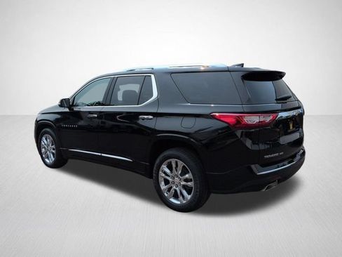 Used 2021 Chevrolet Traverse High Country AWD/4WD image 8