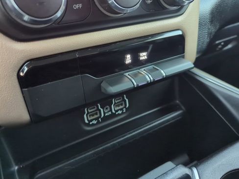 Used 2022 RAM 1500 Laramie image 19