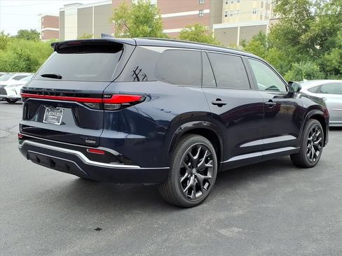 New 2026 Lexus TX 500h AWD image 8