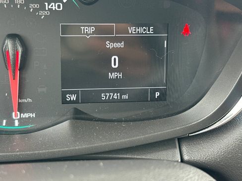 Used 2022 Chevrolet Trax LT w/ Driver Confidence Package AWD/4WD image 39