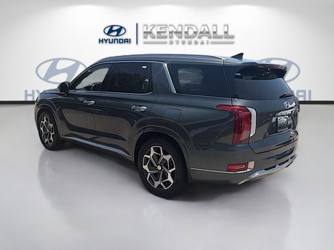 Used 2022 Hyundai Palisade Calligraphy FWD image 4