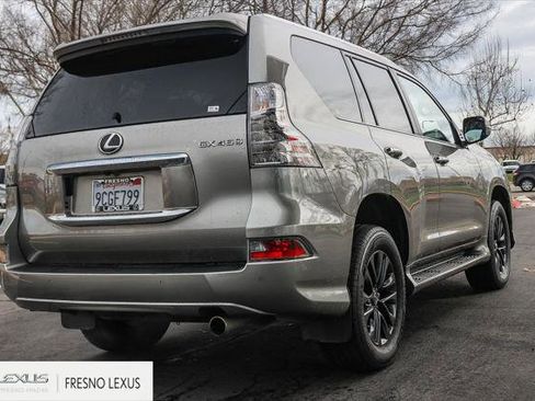 Certified 2022 Lexus GX 460 Premium w/ Premium Plus Package image 6