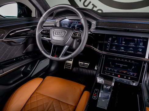 Used 2025 Audi S8 AWD/4WD image 6