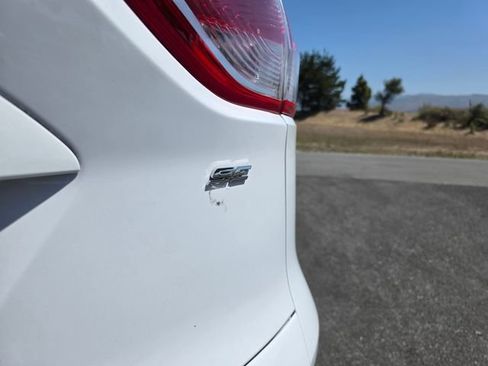 Used 2016 Ford Escape SE FWD image 14