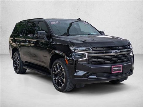 Used 2022 Chevrolet Tahoe RST w/ Luxury Package AWD/4WD image 3