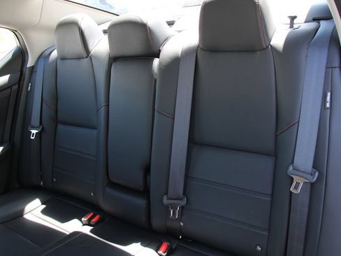 Certified 2025 Nissan Sentra SR w/ SR Premium Package FWD image 27