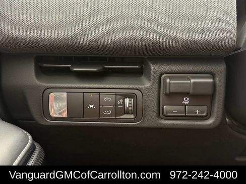 New 2026 GMC Sierra EV Elevation AWD/4WD image 21