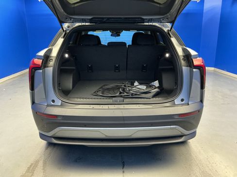 New 2025 Chevrolet Blazer EV LT AWD/4WD image 24