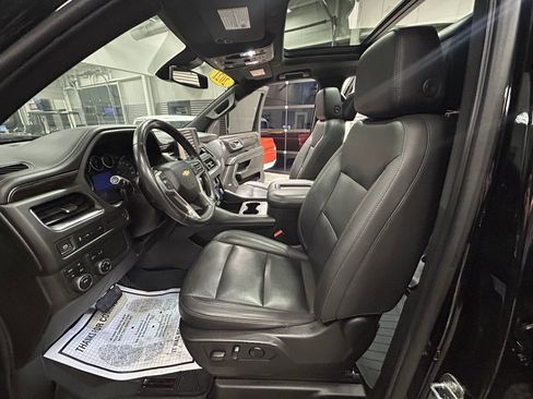 Used 2021 Chevrolet Suburban LT w/ Rear Media and Nav Package image 55