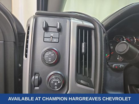 Used 2015 GMC Sierra 1500 SLE w/ SLE Value Package image 24