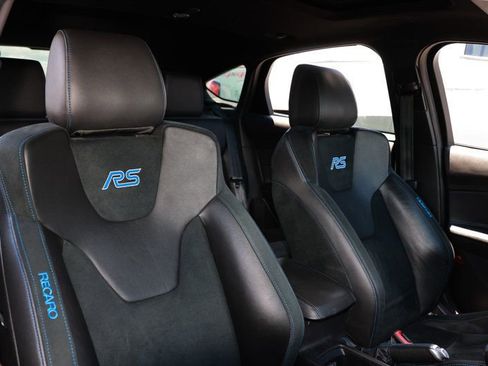 Used 2016 Ford Focus RS AWD/4WD image 19