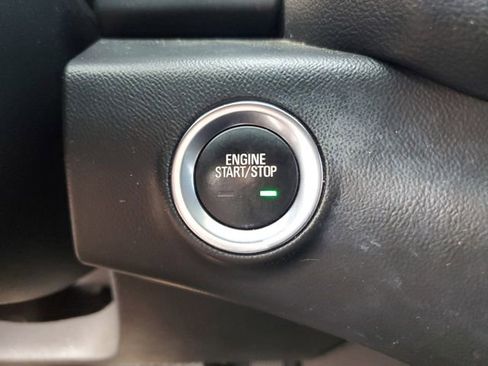 Used 2022 GMC Terrain SLE w/ Driver Convenience Package image 24