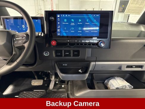 Used 2024 Chevrolet Brightdrop 600 w/ Commercial Equipment Package AWD/4WD image 13