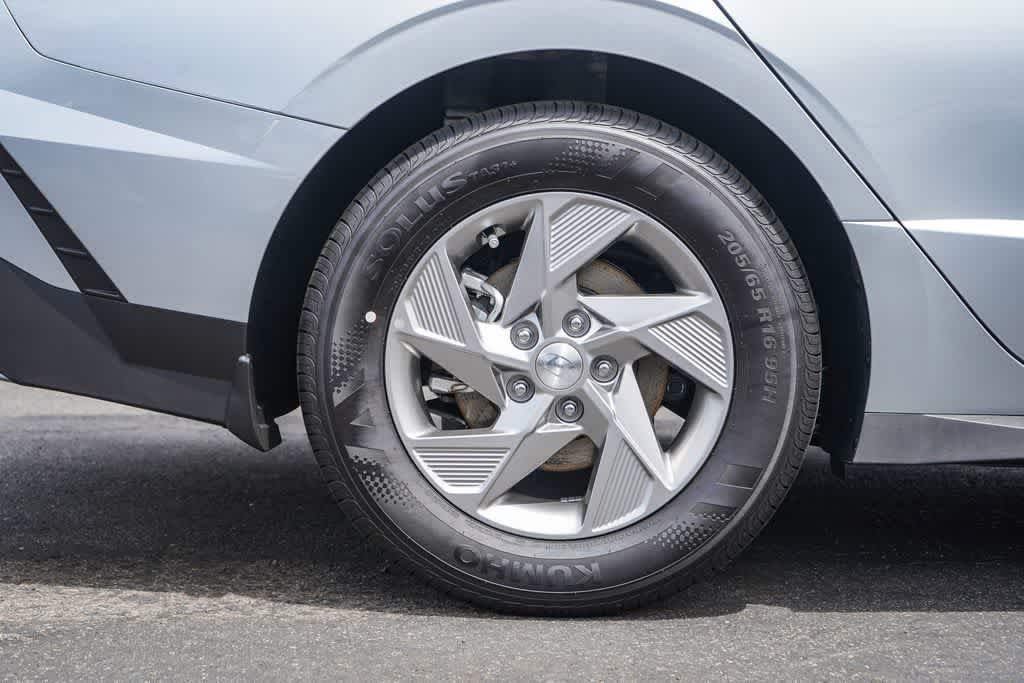 New 2026 Hyundai Sonata SE FWD image 8