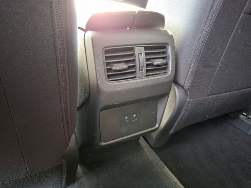 Certified 2023 Nissan Rogue SV image 12