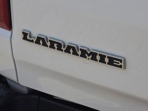 Used 2024 RAM 1500 Laramie AWD/4WD image 27