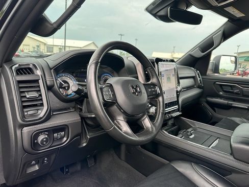 Used 2022 RAM 1500 Limited w/ Body-Colour Bumper Group AWD/4WD image 12