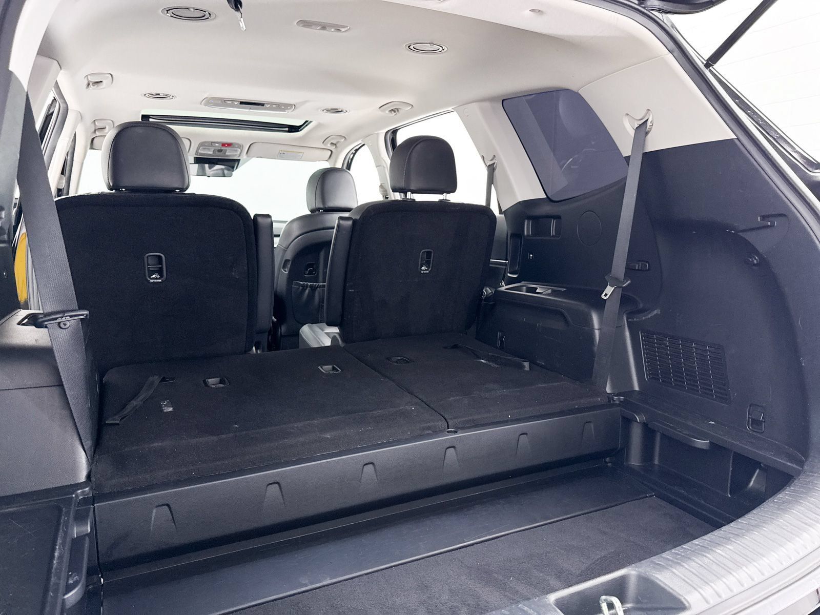 Certified 2024 Kia Telluride S w/ S Sunroof Package FWD image 34