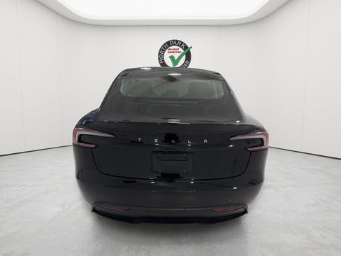 Used 2025 Tesla Model 3 Long Range RWD image 4