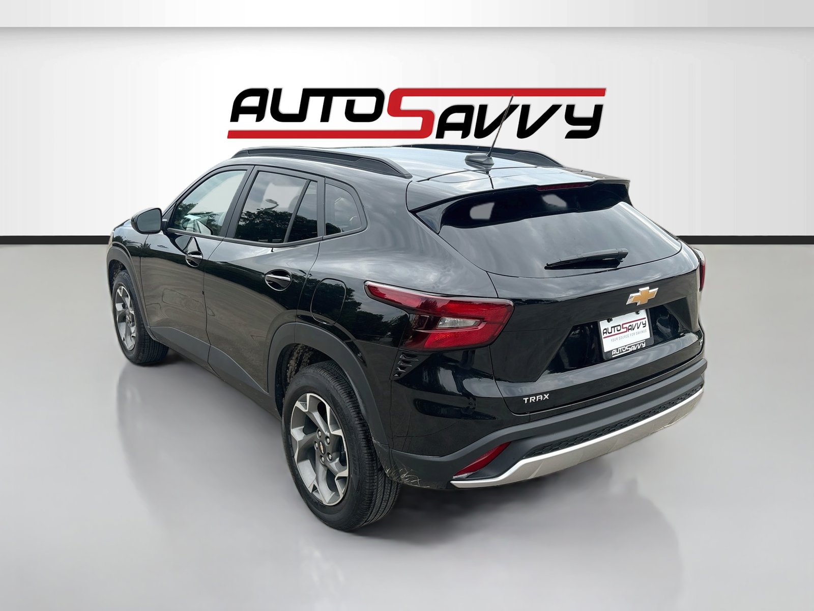 Used 2026 Chevrolet Trax LT FWD image 5