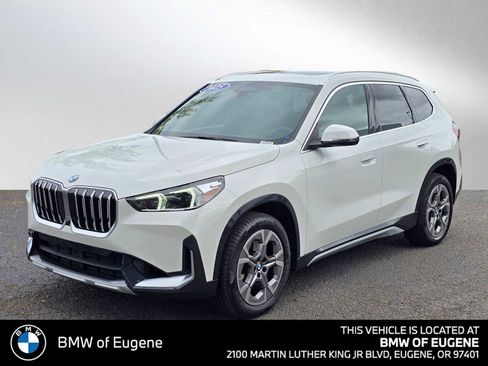 Used 2025 BMW X1 xDrive28i w/ Premium Package AWD/4WD image 7