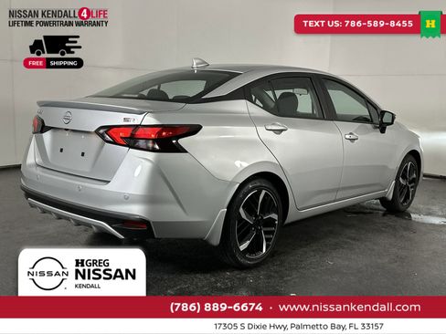 Certified 2025 Nissan Versa SR w/ Trunk Package image 11