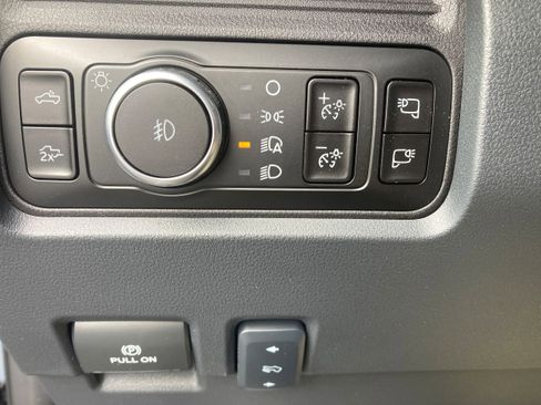 New 2026 Ford F250 Lariat image 25