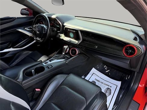 Used 2016 Chevrolet Camaro SS RWD image 28