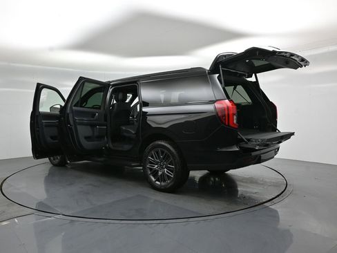 New 2026 Ford Expedition Max Platinum w/ Stealth Appearance Package AWD/4WD image 32