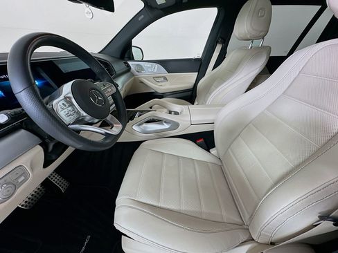 Certified 2023 Mercedes-Benz GLS 580 4MATIC image 23