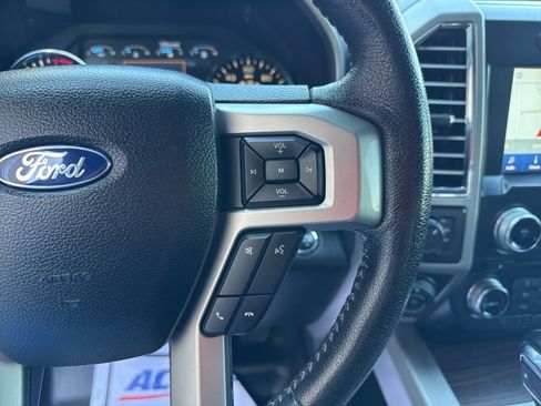 Used 2016 Ford F150 Lariat w/ Equipment Group 502A Luxury AWD/4WD image 19