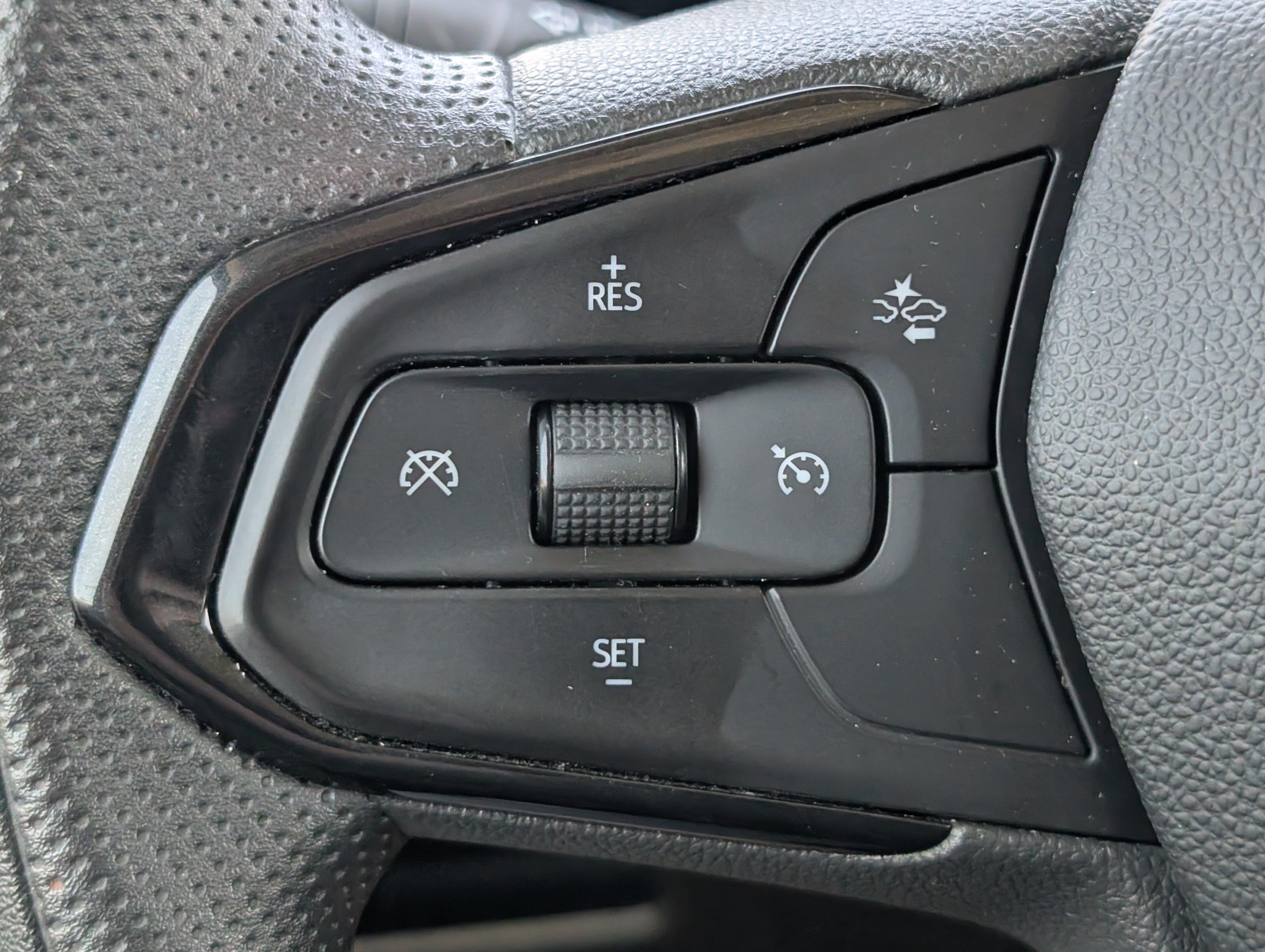 Used 2025 Chevrolet TrailBlazer LT FWD image 22