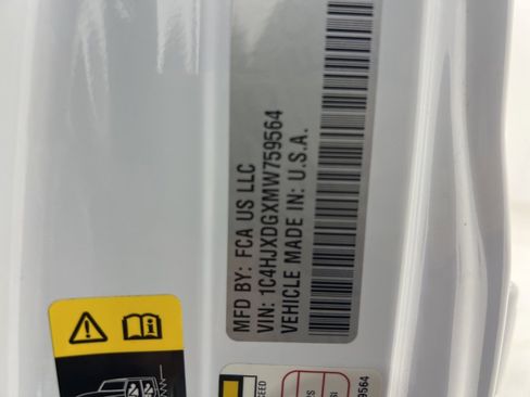 Used 2021 Jeep Wrangler Unlimited Sport image 27