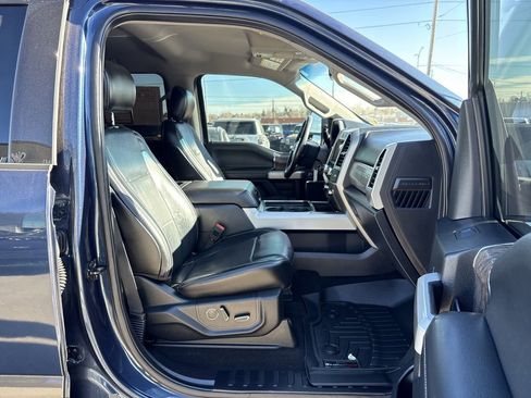 Used 2019 Ford F250 Lariat w/ Lariat Value Package image 31