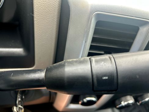 Used 2012 RAM 2500 Big Horn image 27