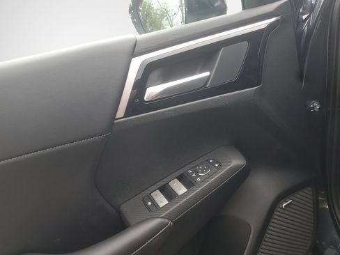 New 2026 Mitsubishi Outlander SE AWD/4WD image 14