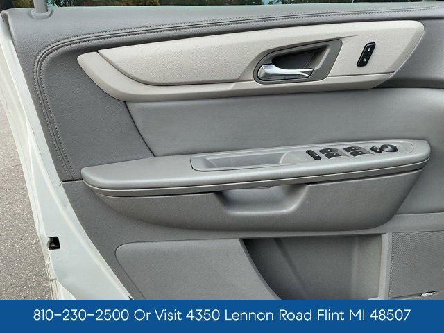 Used 2015 Chevrolet Traverse LT AWD/4WD image 19