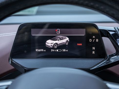 Used 2021 Volkswagen ID.4 Pro S w/ Gradient Package image 19