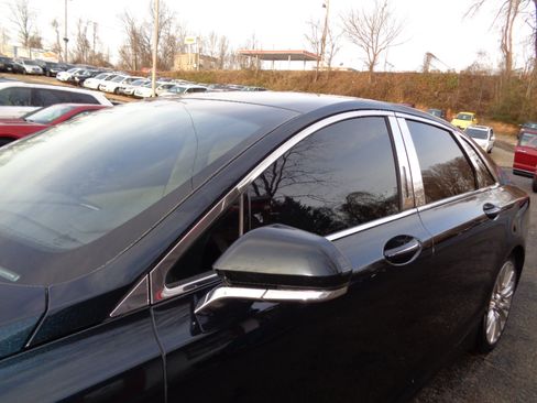 Used 2014 Lincoln MKZ w/ Equipment Group 101A Select image 11