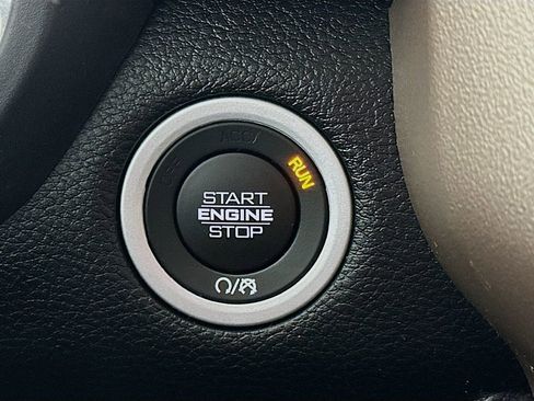 Certified 2022 RAM 1500 Laramie image 23