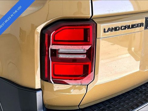 Used 2024 Toyota Land Cruiser image 41