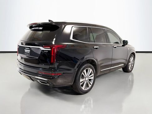 Used 2021 Cadillac XT6 Premium Luxury w/ LPO, Floor Liner Package AWD/4WD image 10