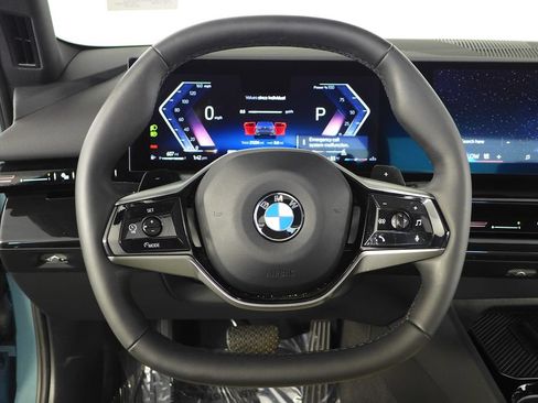Certified 2024 BMW 530i w/ Premium Package RWD image 27
