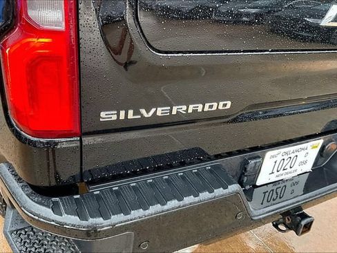 Used 2022 Chevrolet Silverado 1500 LT Trail Boss w/ Convenience Package II AWD/4WD image 34